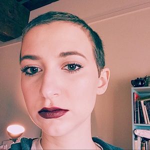 Meet your Posher, Ali